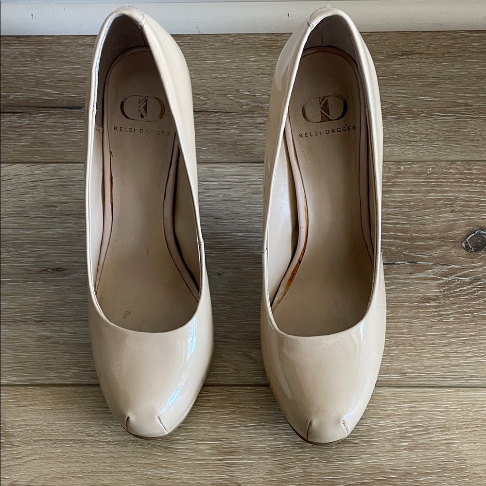 Kelsi Dagger Women's Beige Heels Sz 8